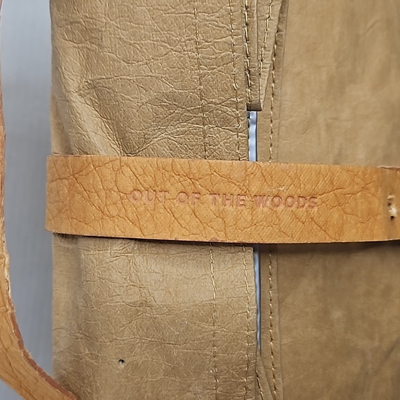 OUT OF THE WOODS -PAPER BAG LUNCH COOLER - Picture 9 of 9